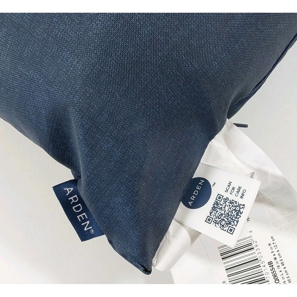2 Pack Arden Outdoor Toss Pillow 16 x 16 Rain-Proof, Fade Resistant Navy Blue - Picture 3 of 4
